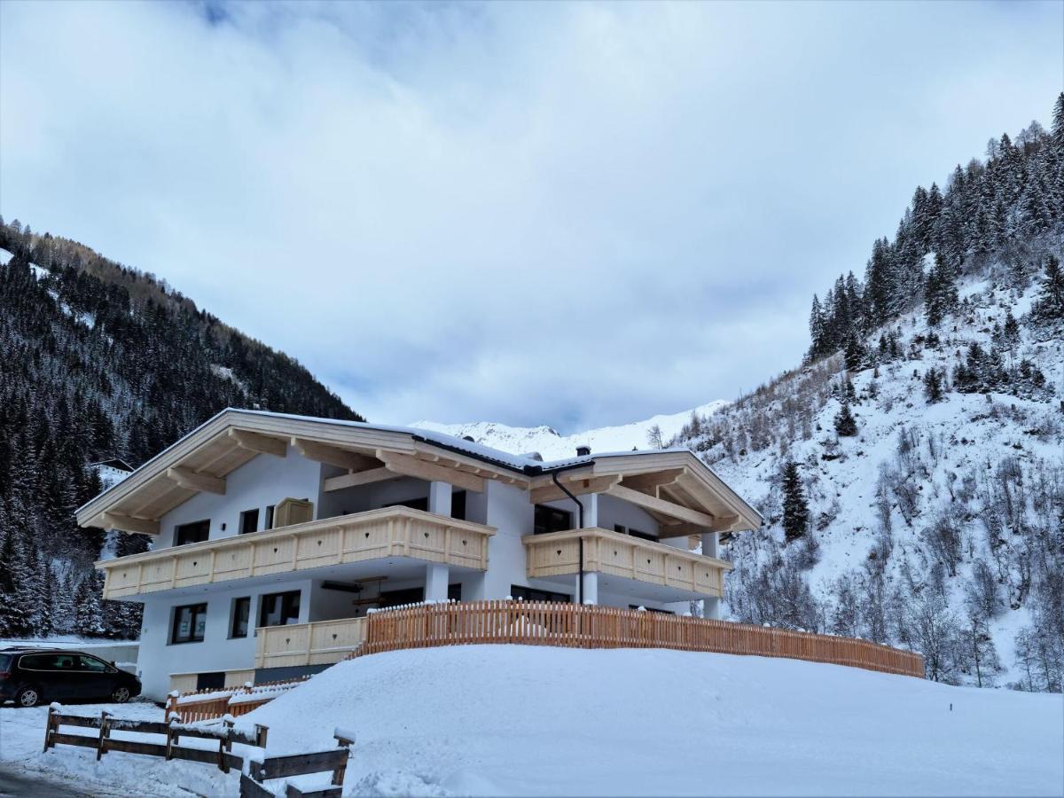 Apartments Alpenpanorama, Neustift Neustift im Stubaital Exterior photo